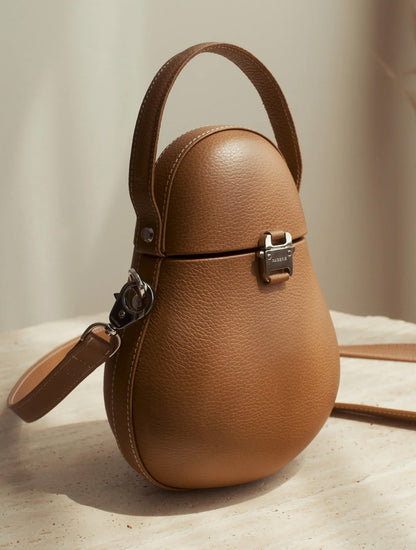 Saddle